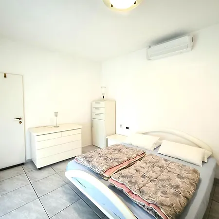 Casa Blanca Villa Lesa